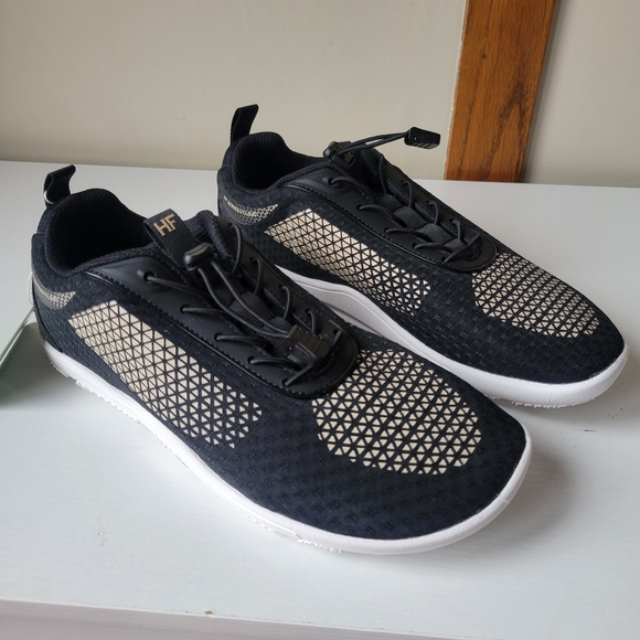 Hike Footwear Barefoot Shies Black and White Athletic Sneakers Size 8 - Picture 2 of 9